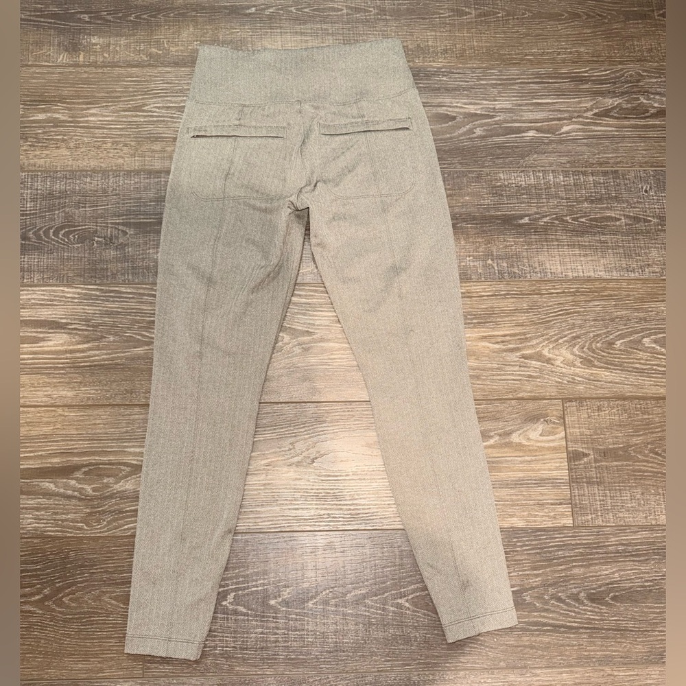 GUC Athleta Delancy Herringbone Tight Legging Taupe Tan Size Small - Picture 5 of 8